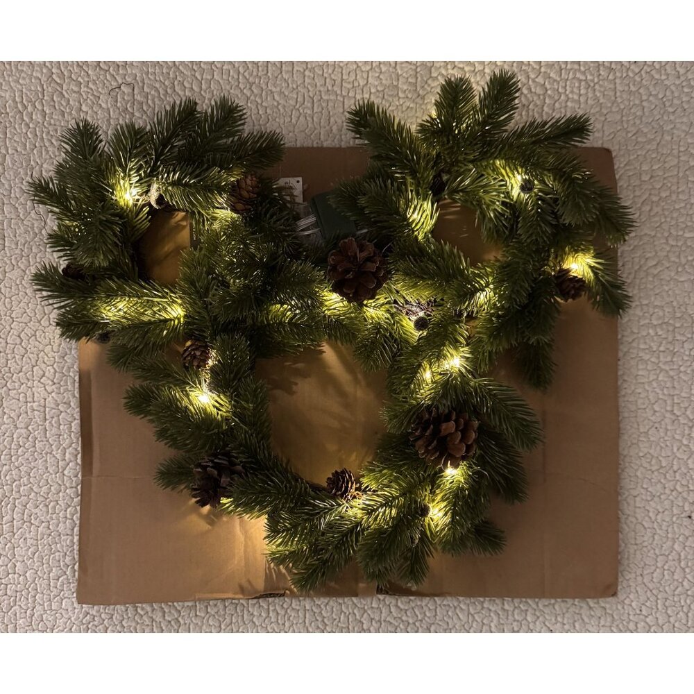 Mickey Mouse Icon Light-Up Holiday Wreath - Picture 6 of 8
